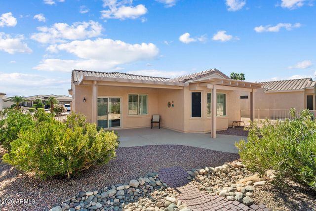 15466 W Moonlight Way, Surprise, AZ 85374