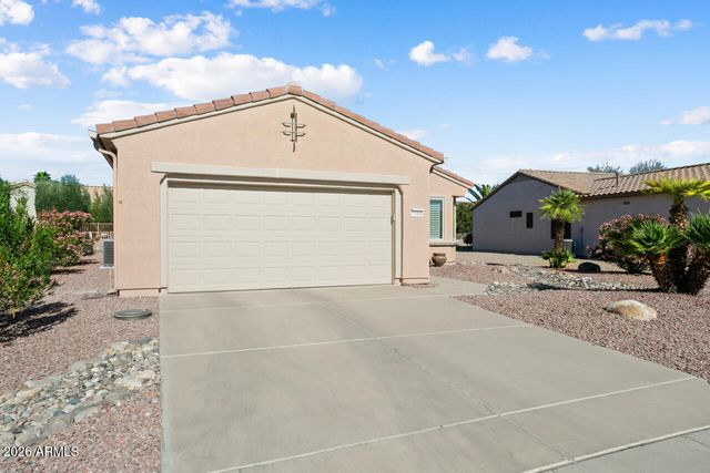 15466 W Moonlight Way, Surprise, AZ 85374