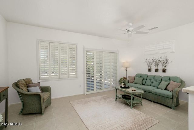 15466 W Moonlight Way, Surprise, AZ 85374