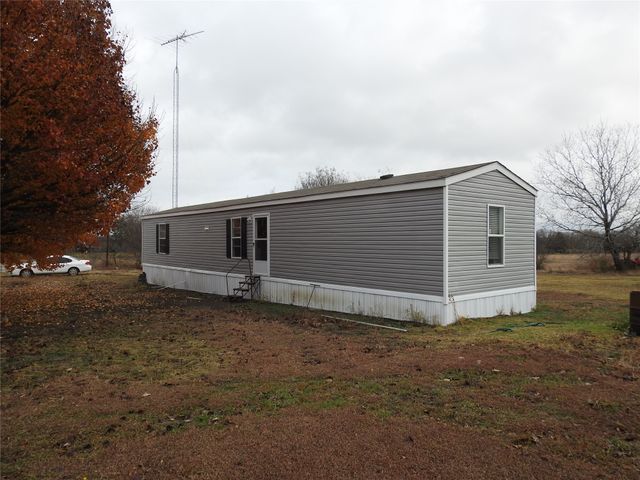 2096 Everheart Road, Bells, TX 75414
