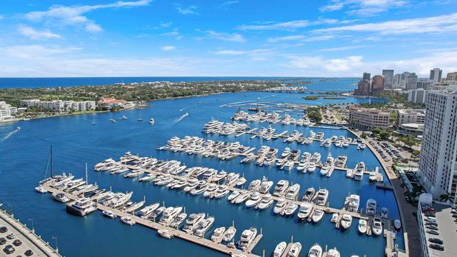 2112 Mercer Avenue, West Palm Beach, FL 33401