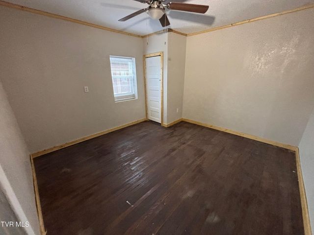 106 High Avenue, Coeburn, VA 24230