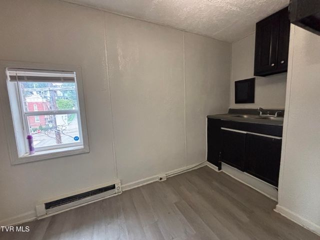 106 High Avenue, Coeburn, VA 24230