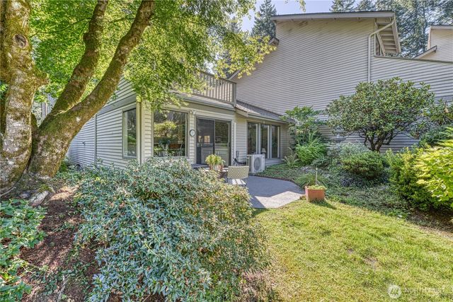 972 9th Circle, Fox Island, WA 98333