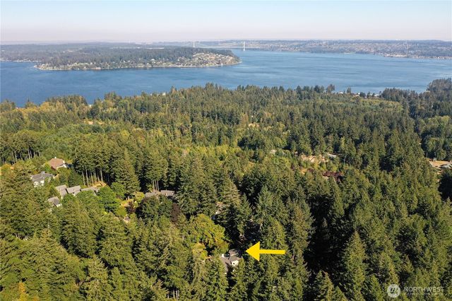 972 9th Circle, Fox Island, WA 98333