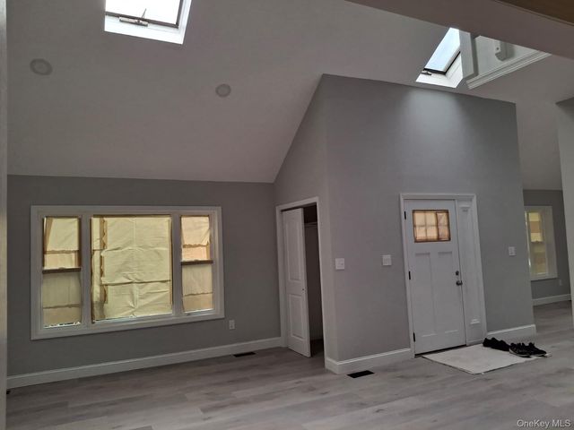 194 Beach 25th Street, Far Rockaway, NY 11691