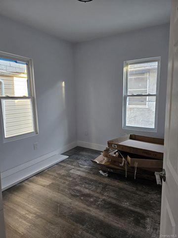 194 Beach 25th Street, Far Rockaway, NY 11691