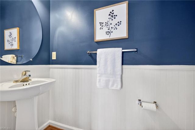 5356 Cottage CT, Virginia Beach, VA 23462