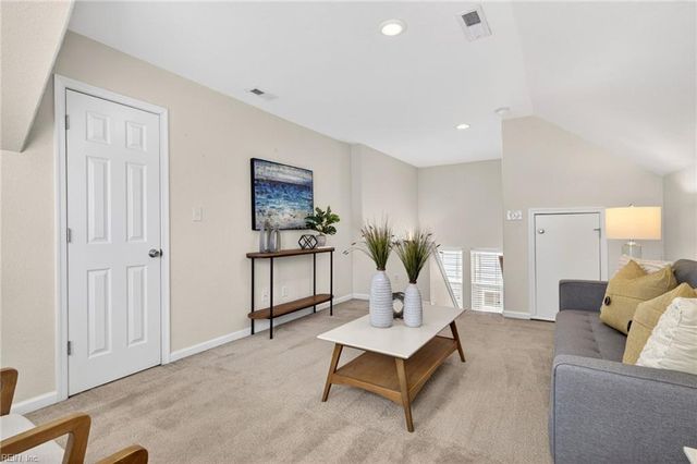 5356 Cottage CT, Virginia Beach, VA 23462