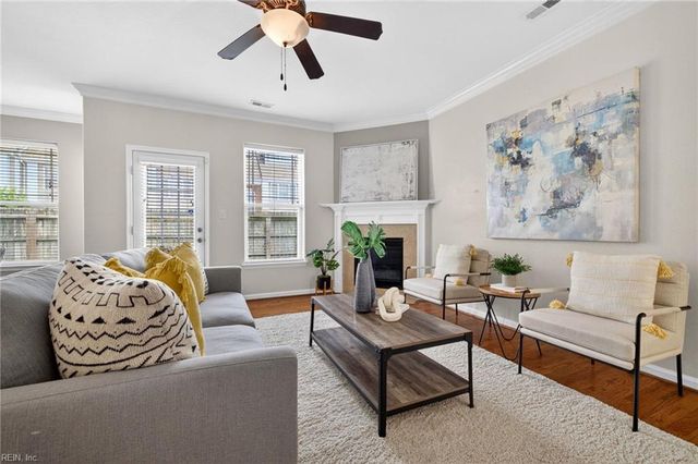 5356 Cottage CT, Virginia Beach, VA 23462