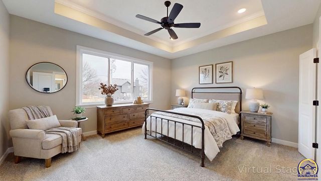 2628 SW Sherwood Park DR, Topeka, KS 66614