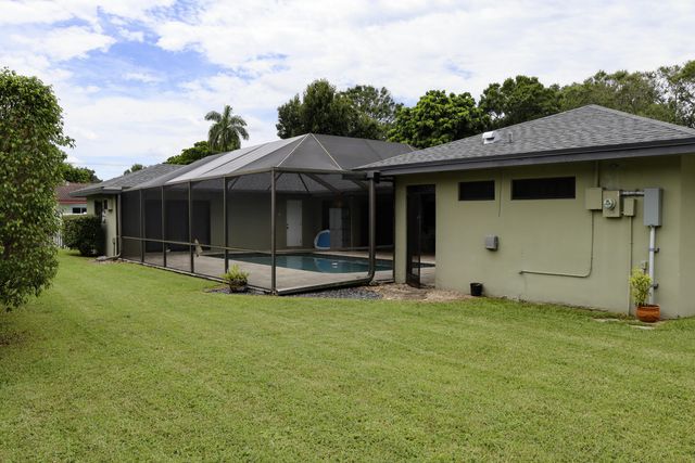 820 NW 73rd Terrace, Plantation, FL 33317