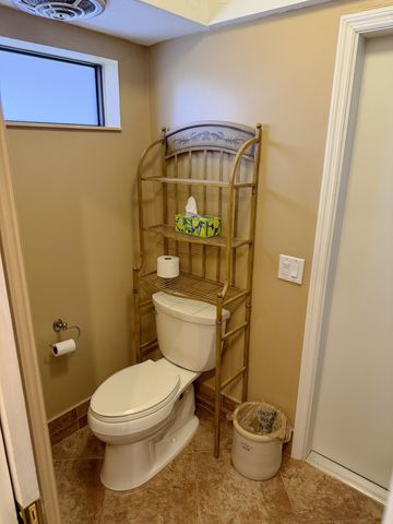820 NW 73rd Terrace, Plantation, FL 33317