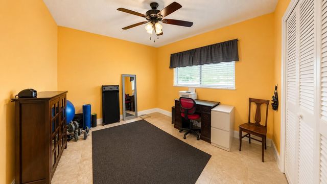 820 NW 73rd Terrace, Plantation, FL 33317