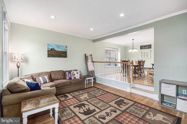 1309 ROCK CHAPEL RD, Herndon, VA 20170