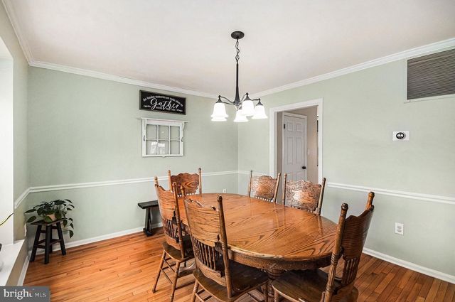 1309 ROCK CHAPEL RD, Herndon, VA 20170