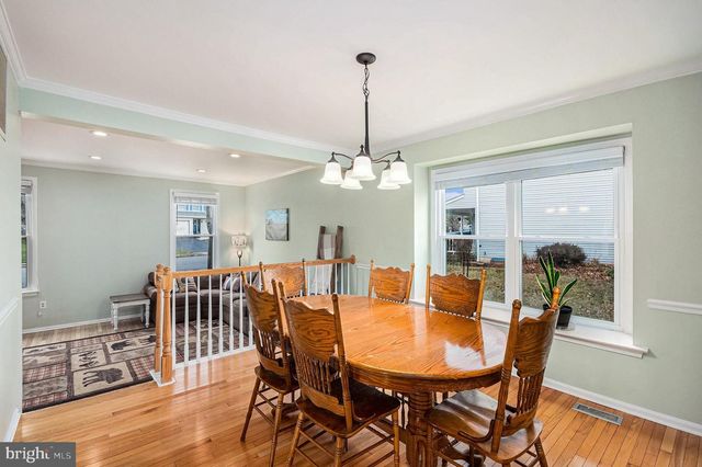 1309 ROCK CHAPEL RD, Herndon, VA 20170