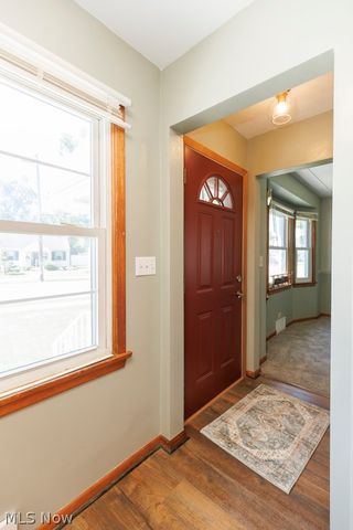 810 E Broad Street, Elyria, OH 44035