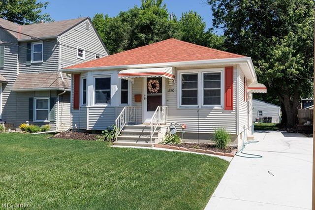 810 E Broad Street, Elyria, OH 44035