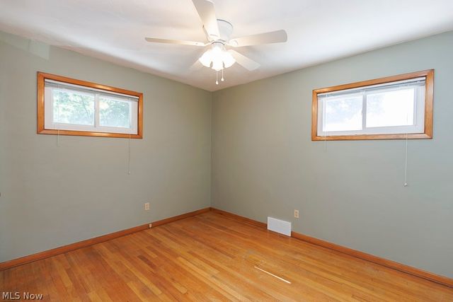 810 E Broad Street, Elyria, OH 44035