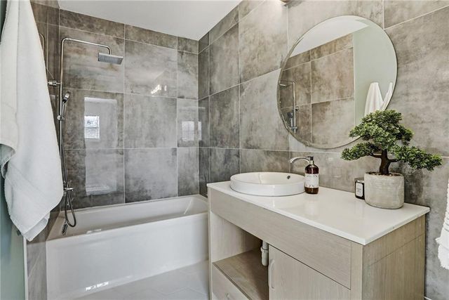 1810 River Crossing CIR A, Austin, TX 78741