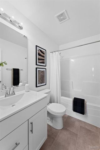 1 TBB Barkley @ The Highlands, Washington, MO 63090
