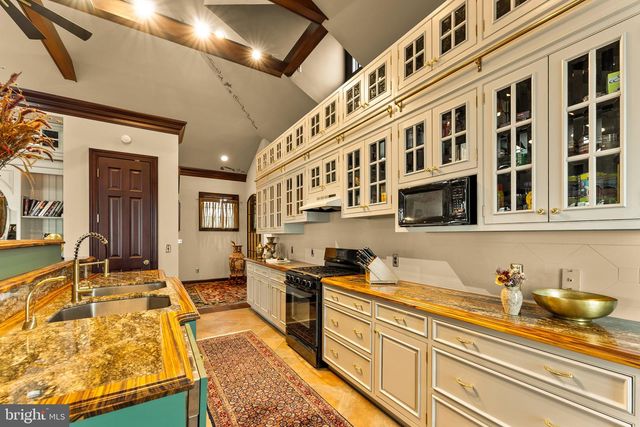 9115 CHESAPEAKE AVE, Sparrows Point, MD 21219