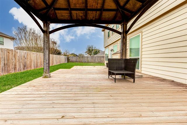 7638 Alum Lane, Baytown, TX 77521