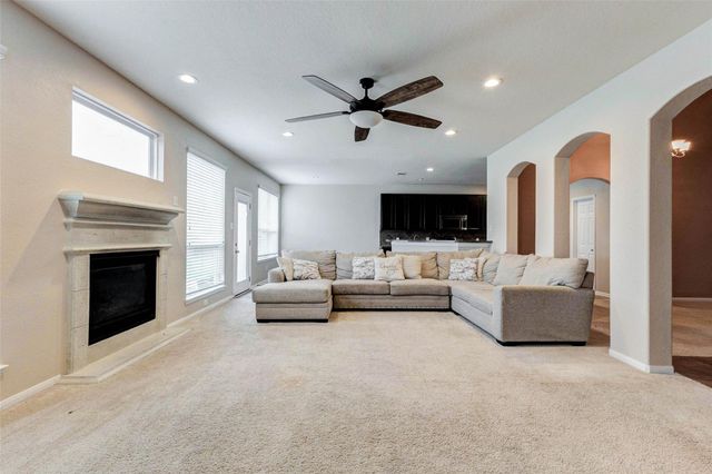 7638 Alum Lane, Baytown, TX 77521