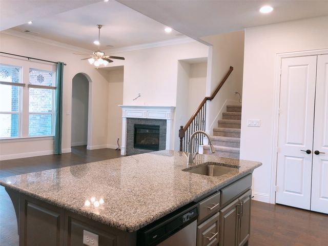 8712 Pine Valley Drive, Mckinney, TX 75070