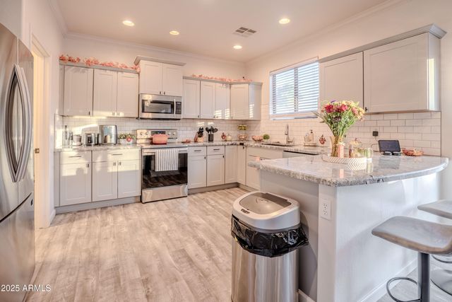 44165 W KRAMER Lane, Maricopa, AZ 85138