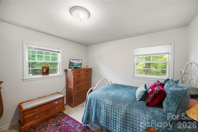 6010 Pleasant Grove Road, Charlotte, NC 28216