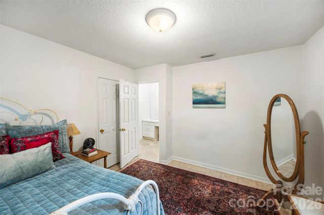 6010 Pleasant Grove Road, Charlotte, NC 28216