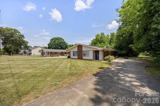 6010 Pleasant Grove Road, Charlotte, NC 28216