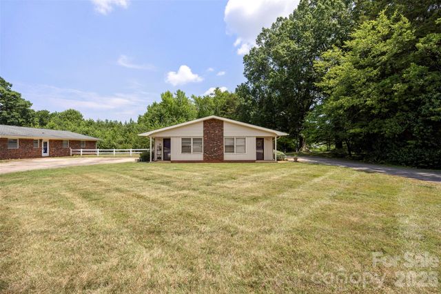 6010 Pleasant Grove Road, Charlotte, NC 28216