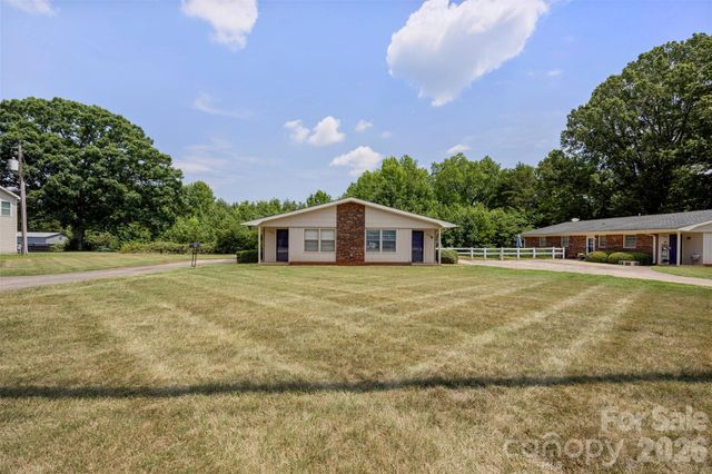 6010 Pleasant Grove Road, Charlotte, NC 28216