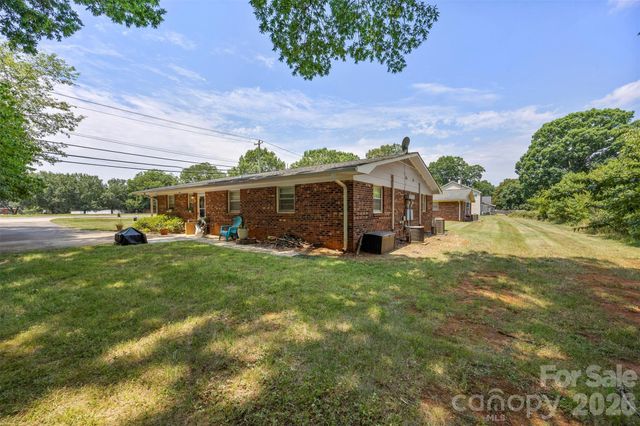 6010 Pleasant Grove Road, Charlotte, NC 28216