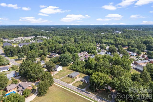 6010 Pleasant Grove Road, Charlotte, NC 28216