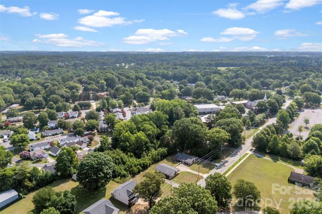 6010 Pleasant Grove Road, Charlotte, NC 28216