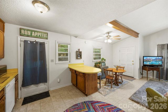 6010 Pleasant Grove Road, Charlotte, NC 28216