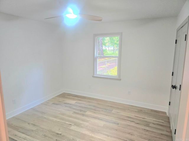 7500 Dolphin Drive, Pine Bluff, AR 71603