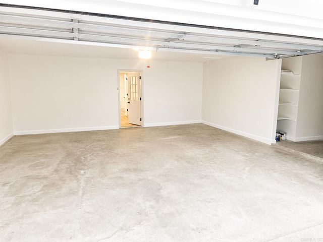 7500 Dolphin Drive, Pine Bluff, AR 71603