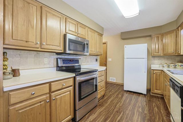8161 Cox Road, West Chester, OH 45069