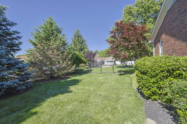 8161 Cox Road, West Chester, OH 45069