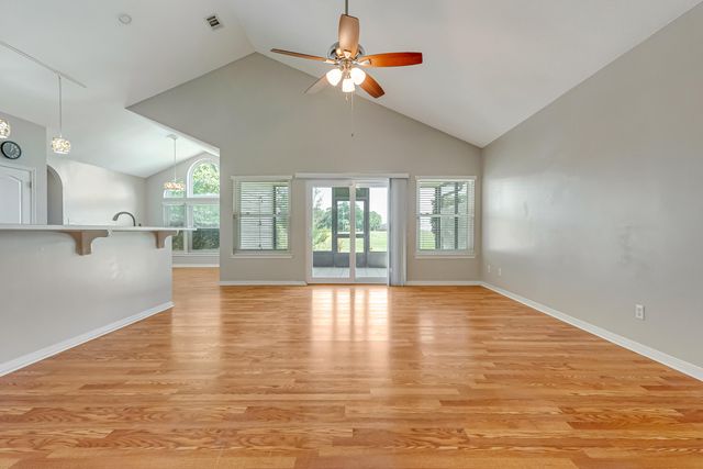 901 Shalimar Cove, Shalimar, FL 32579