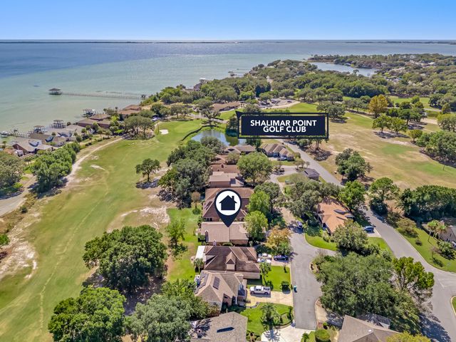 901 Shalimar Cove, Shalimar, FL 32579