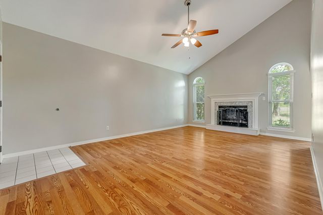 901 Shalimar Cove, Shalimar, FL 32579