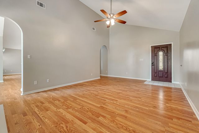 901 Shalimar Cove, Shalimar, FL 32579