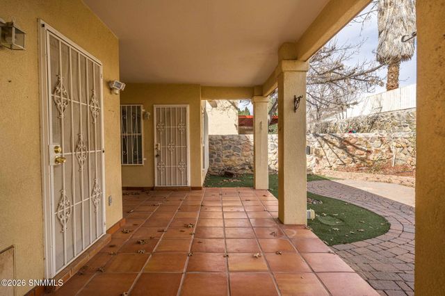 2434 El Dorado Court, Las Cruces, NM 88011