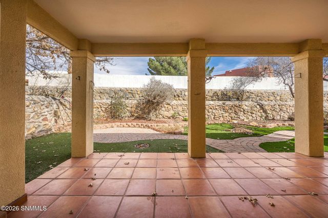 2434 El Dorado Court, Las Cruces, NM 88011